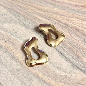 ☀️ 3/$20 Bold Statement Earrings